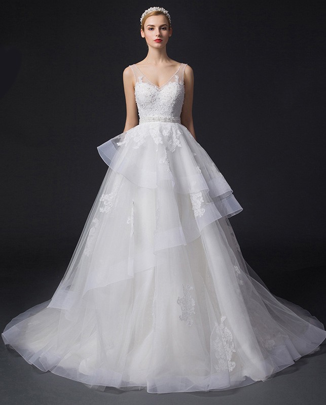 Dreamy Ball-Gown V-neck Court Train Tulle Wedding Dress With Appliques ...