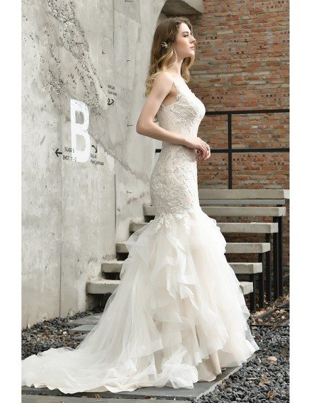 Celebrities Vneck Lace Wedding Dress With Beautiful Ruffles Train