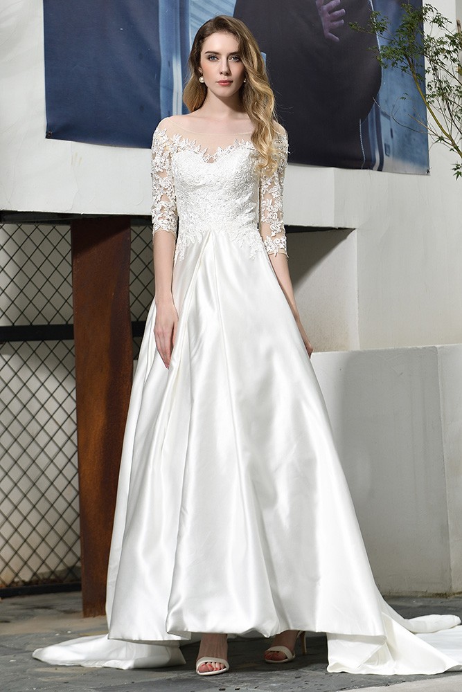 Half lace half satin wedding dress hotsell