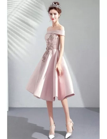 Pretty Pale Pink Satin Off Shouler Knee Length Homecoming Party Dress With Embroidery