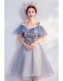 Blue Knee Length Tulle Cute Homecoming Prom Dress With Appliques