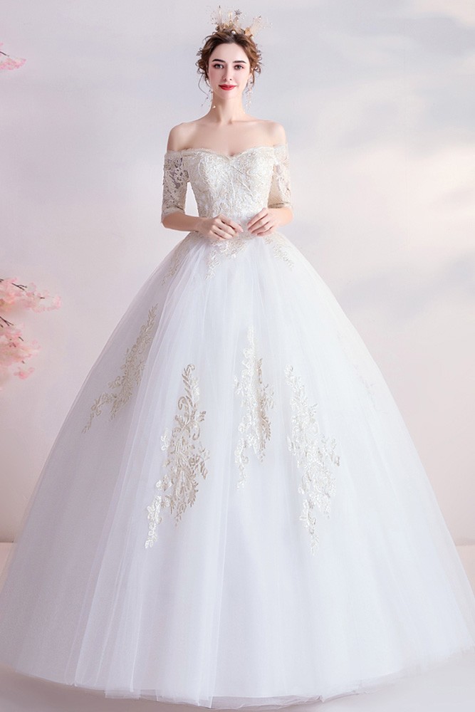 Classical Half Sleeved Big Ballgown Wedding Dress With Gold Embroidery ...