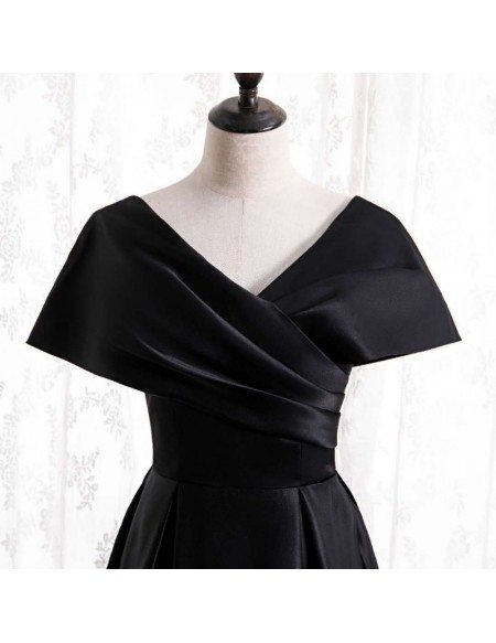 Modest Long Black Pleated Evening Dress with Dolman Sleeves