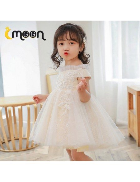 Beautiful Off Shoulder Little Girls Party Dress With Beaded Appliques Lace