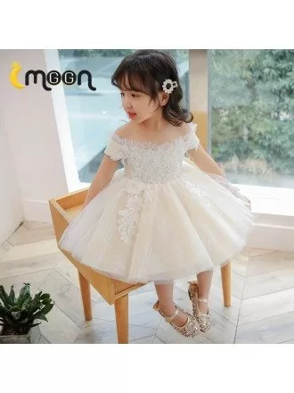 Beautiful Off Shoulder Little Girls Party Dress With Beaded Appliques Lace