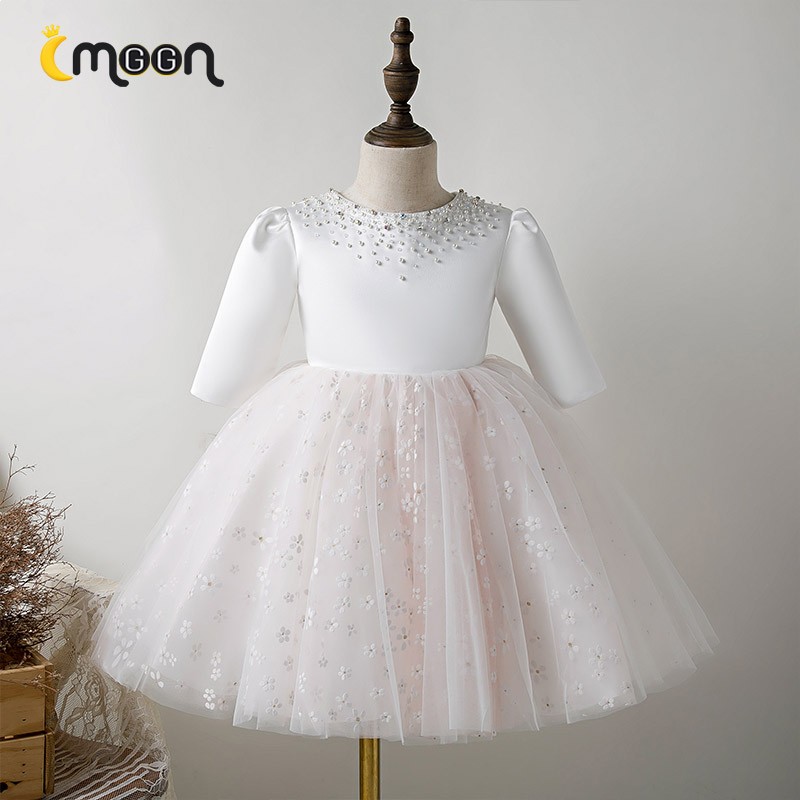 Beautiful Flowers Tulle Girls Pageant Gown With Beadings Short Sleeves ...