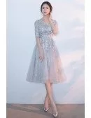Elegant Grey Lace Knee Length Lace Homecoming Dress with Appliques