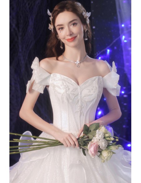 Super Cute Princess Ballgown Ivory White Wedding Prom Dress with Ruffles