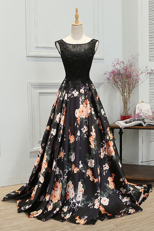 black satin dress shorts Maxi with Short Sleeves Size:XL/XXL Sparkly Black Ruffled Corset MATERIAL:Polyester