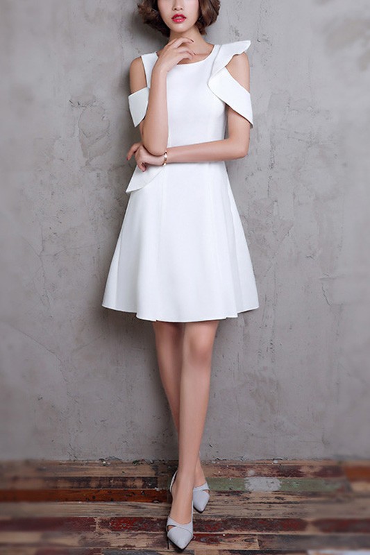 White Pleated One-shoulder Graduation Dress,White Short Homecoming Dress Y1846