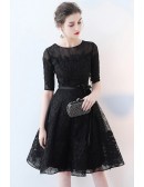 Black Tulle Short Homecoming Dress With Lace Half Sleeves