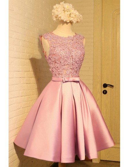 Gorgeous Lace Pleated Homecoming Dress Round Neck Sleeveless