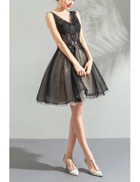 Cute Puffy Short Tulle Homecoming Dance Dress Vneck With Appliques