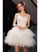 Strapless White Short Tulle Ball Gown Prom Wedding Dress With Feathers