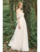 Beautiful Sweetheart Long Tulle Wedding Dress Lace with Bow In Back