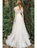 Romantic Illusion Tulle Puffy Sleeves Wedding Dress with Appliques