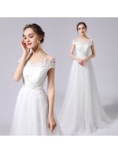 Gorgeous Off Shoulder Slim Long Tulle Beach Wedding Dress with Flower Appliques