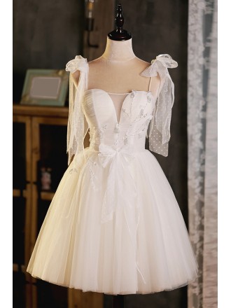 Light Champagne Short Tulle Homecoming Dress with Bow Knot Straps