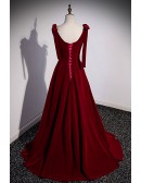 Elegant Long Velvet Evening Dress with Straps