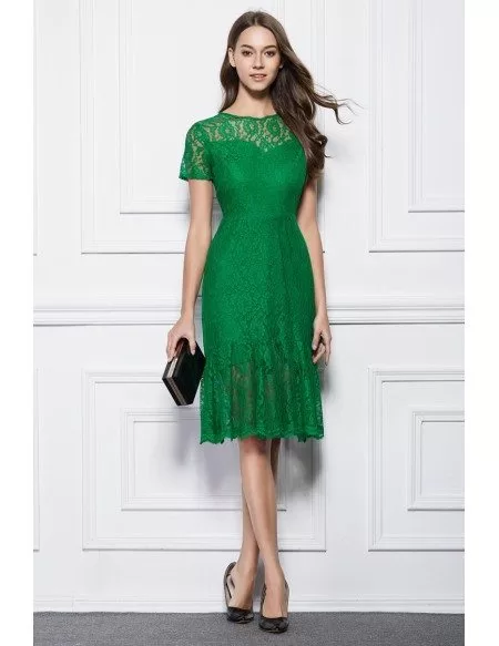 Elegant Lace Knee-Length Wedding Party Dress With Short Sleeves