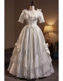 Retro Lace Satin Vintage Wedding Dress with Short Sleeves