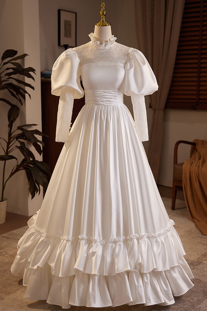Bubble Long Sleeved Maxi Dress