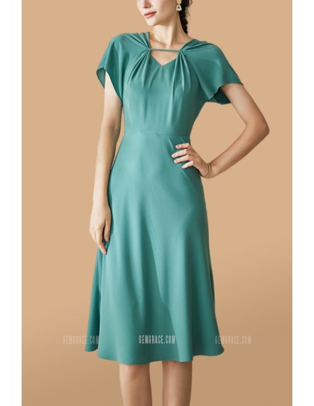 Pretty Short Sleeved Aline Knee Length Wedding Party Dress