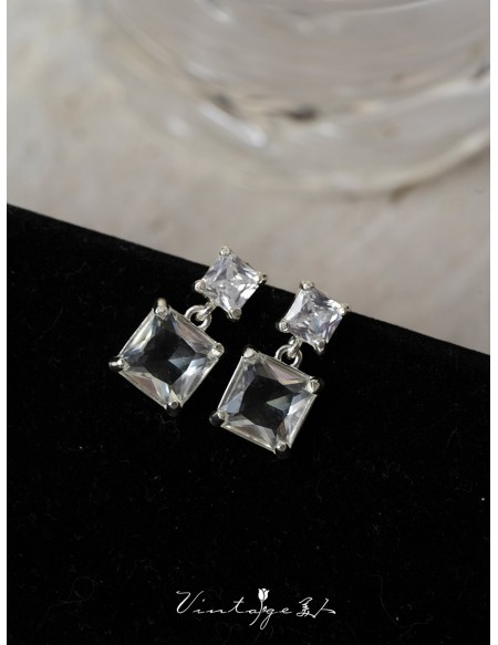Shinning Ice Cube Earrings Ear Clips