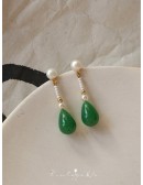 Chinese Retro Green Water Drop Pearl Earrings