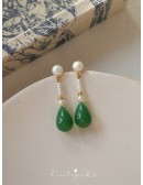 Chinese Retro Green Water Drop Pearl Earrings