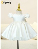 Lovely Pearls Bow Knots Ballgown Satin Flower Girl Dress with Bubble Sleeves