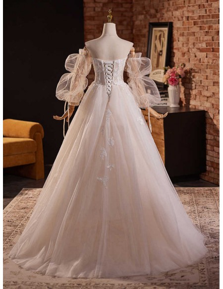 Romantic Off Shoulder Puff Sleeves Ballgown Tulle Wedding Dress With Appliques