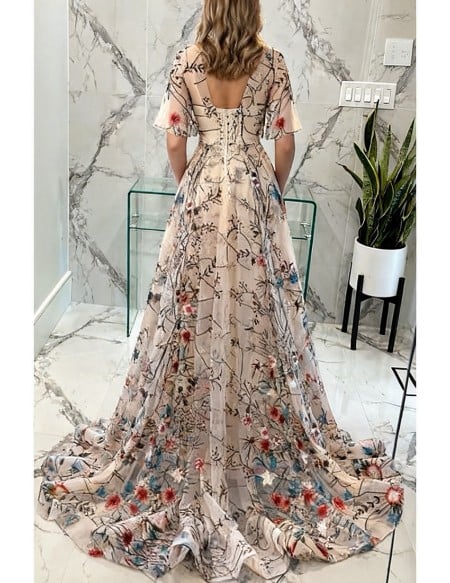 Unique Romantic Floral Embroidery Lace Formal Prom Dress with Sleeves And Train