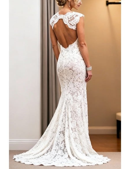 Elegant White Mermaid Lace Wedding Dress With Open Back And V-Neckline