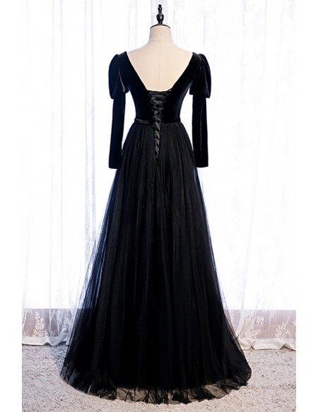 Gothic Formal Long Black Tulle Prom Dress with Long Sleeves