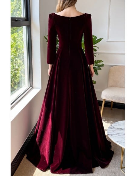 Simple Long Sleeved Velvet Long Formal Dress with Square Neckline
