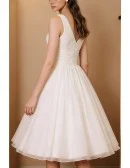 Timeless Ruched Wedding Dress With Sleeveless Design And V Neckline