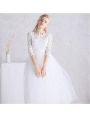 Gorgeous A-line Scoop Neck Tea-length Tulle Wedding Dress With Sleeves