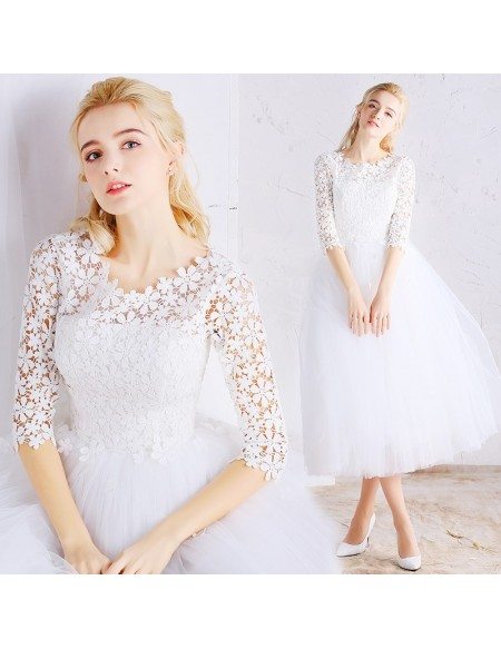 Gorgeous A-line Scoop Neck Tea-length Tulle Wedding Dress With Sleeves