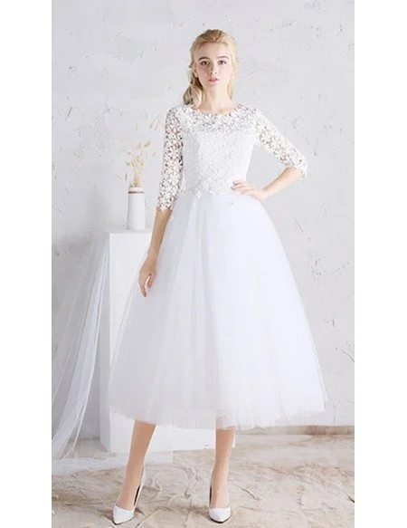 Gorgeous A-line Scoop Neck Tea-length Tulle Wedding Dress With Sleeves
