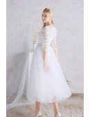 Gorgeous A-line Scoop Neck Tea-length Tulle Wedding Dress With Sleeves