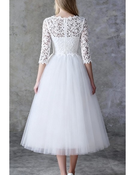 Gorgeous A-line Scoop Neck Tea-length Tulle Wedding Dress With Sleeves