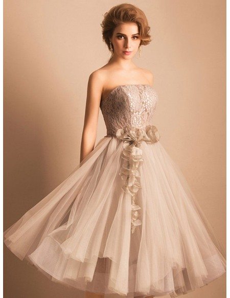 Vintage A-line Strapless Tea-length Tulle Wedding Dress With Lace