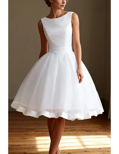 Cheap Knee Length Simple Beach Wedding Dress With Open Bow Back 2018