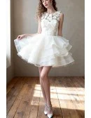 Lovely Ball-gown Scoop Neck Short Organza Wedding Dress With Flowers
