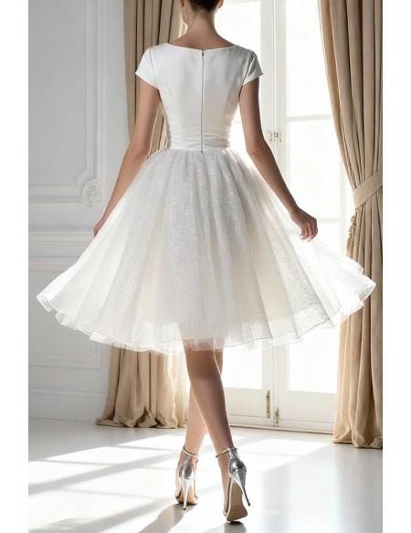 Simple Modest Ballroom Short Sleeved White Wedding Gown in Satin and Organza