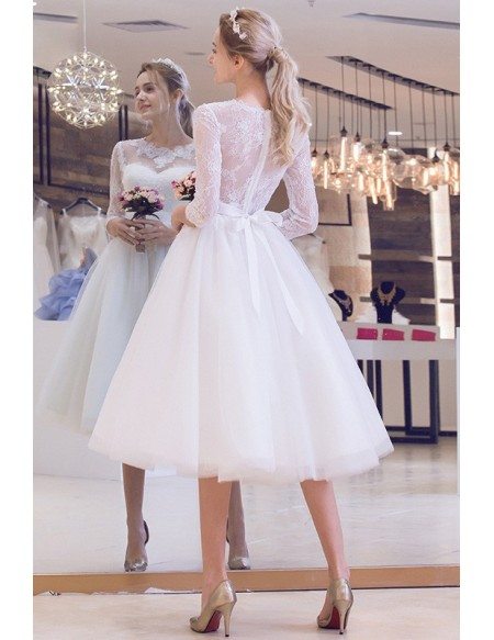 Vintage A-Line Scoop Neck Tea-Length Tulle Wedding Dress With Appliques Lace