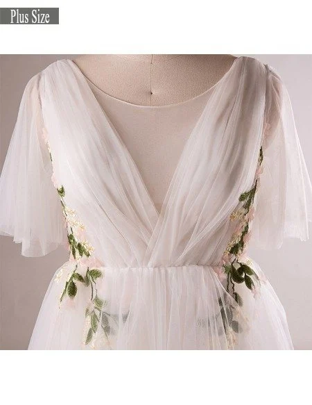 Plus Size Flowing Long Tulle Flowers Beach Wedding Dress For Outdoor Weddings