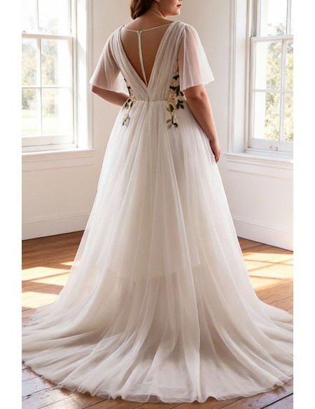 Plus Size Flowing Long Tulle Flowers Beach Wedding Dress For Outdoor Weddings