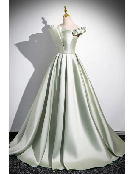 Elegant Green Ruffled Long Prom Dress With Off Shoulder